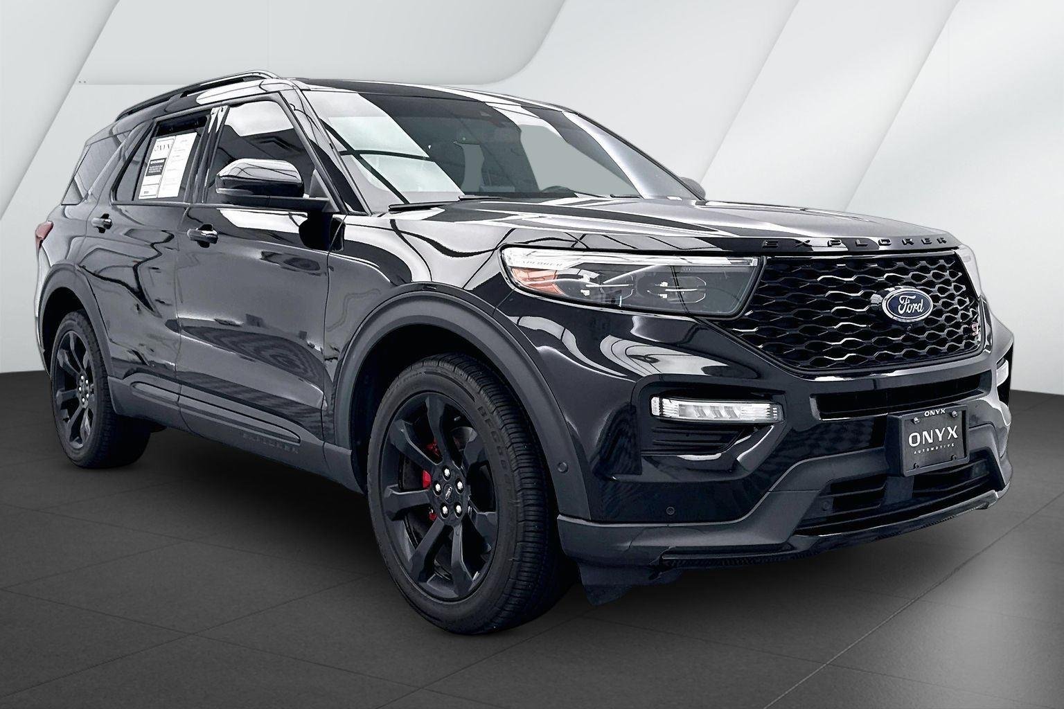 Used 2020 Agate Black Metallic Ford ST image 1