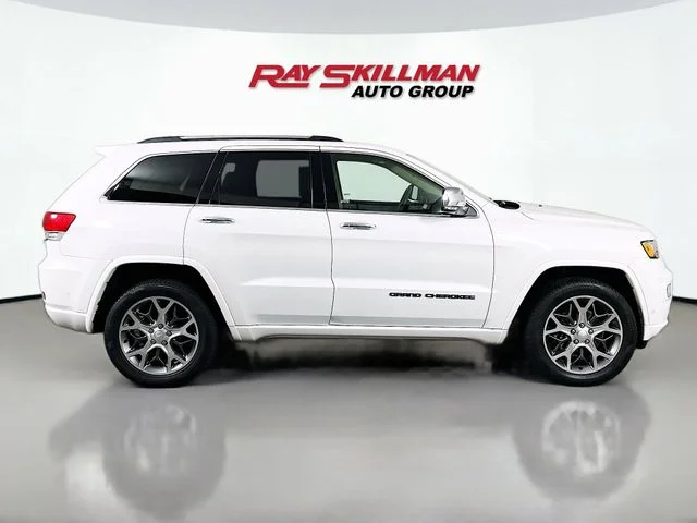 Used 2021 White Jeep Overland image 8