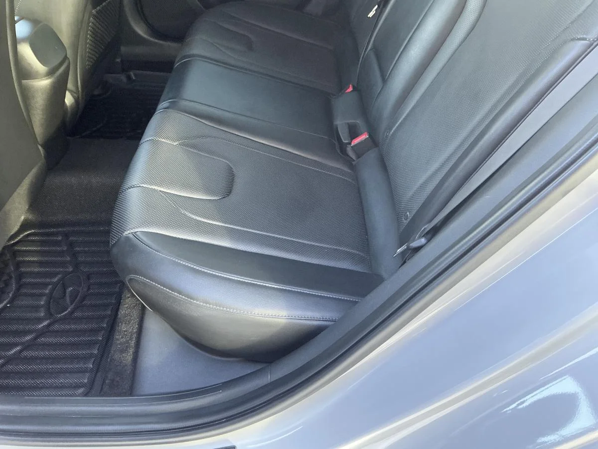 Used 2022 Grey Hyundai Ultimate image 31