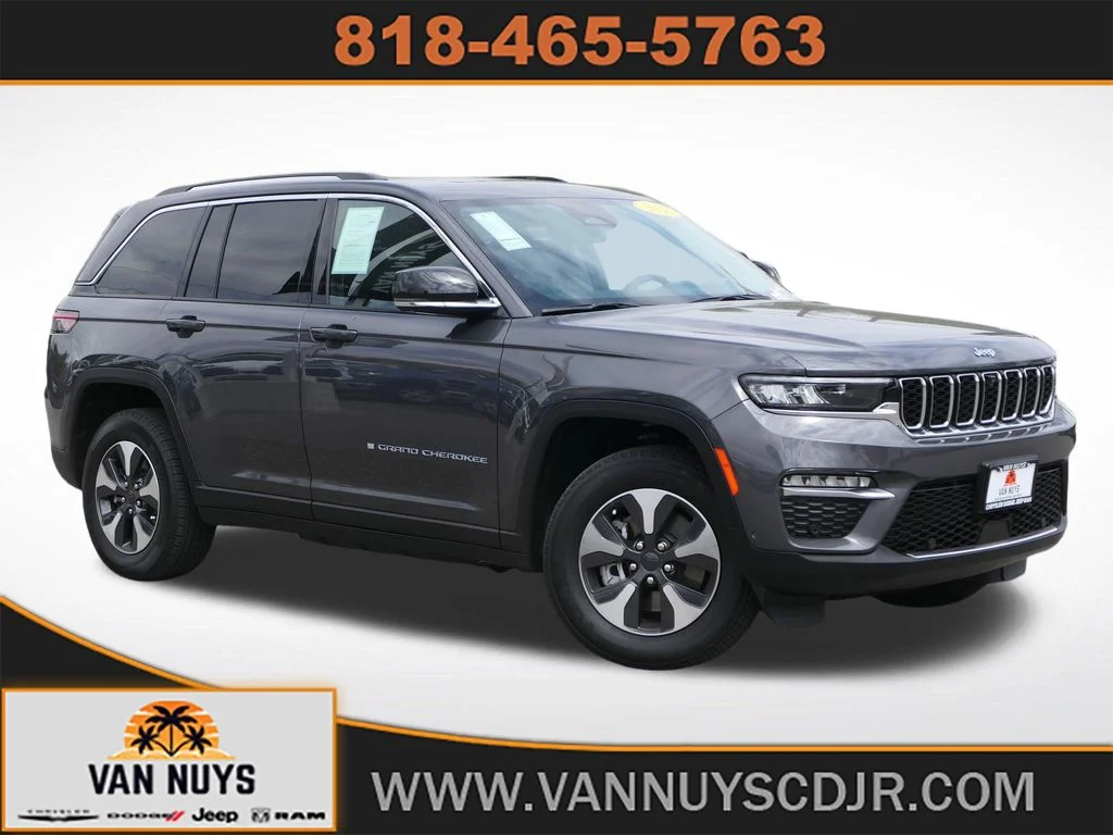 2023 Jeep Grand Cherokee 4xe 4x4's photo