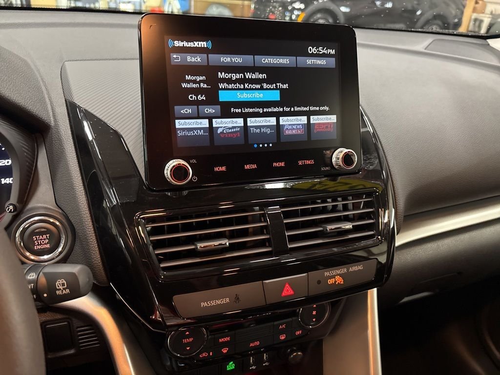 2024 Mitsubishi Eclipse Cross LE - Photo 30