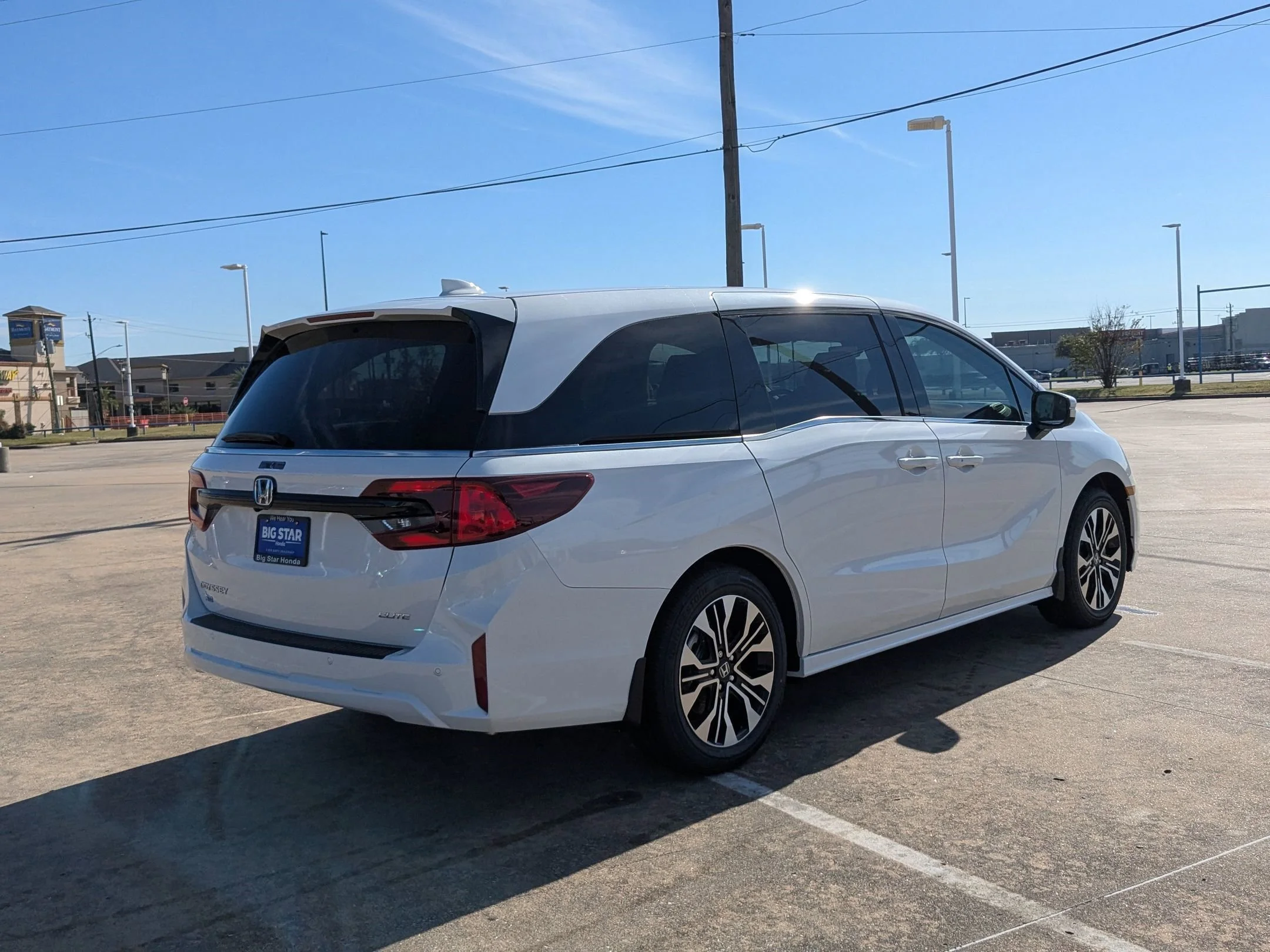 New 2026 Platinum White Pearl Honda Elite image 4