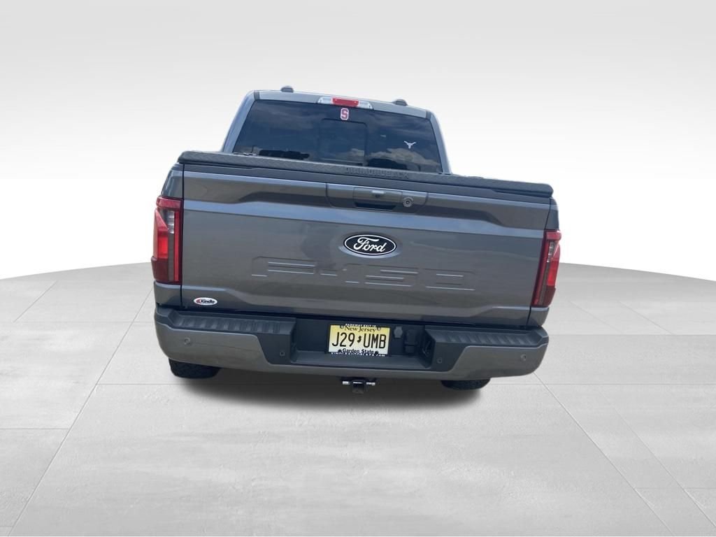 Used 2024 Gray Ford XLT image 22