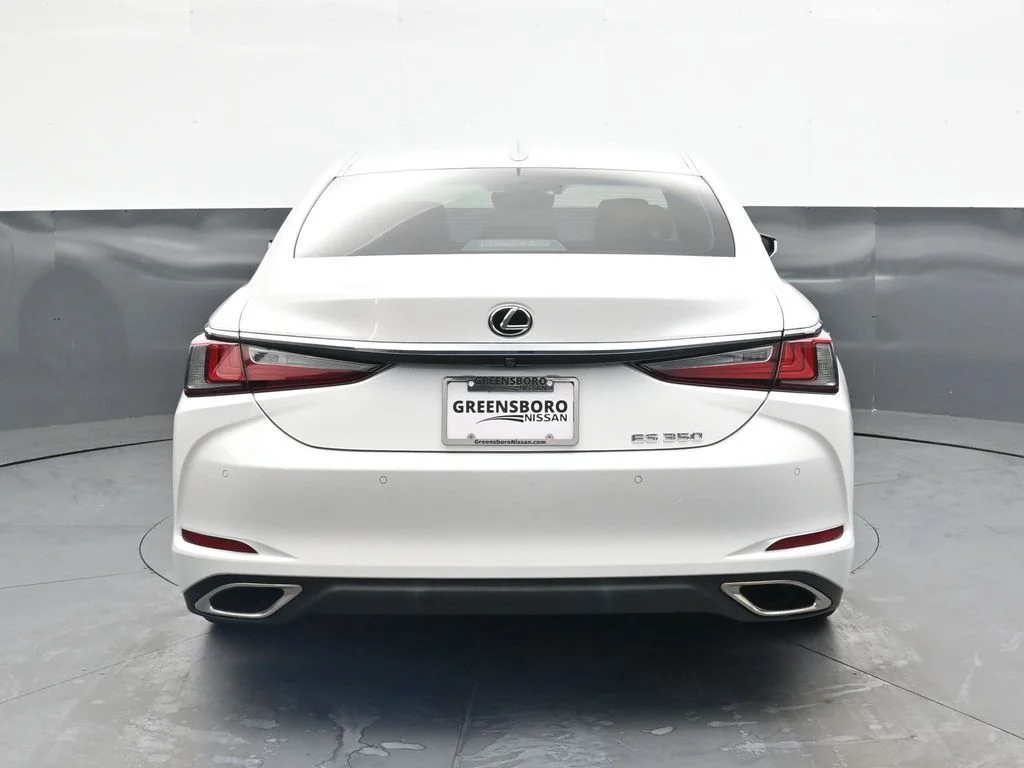 Used 2021 White Lexus 350 image 7