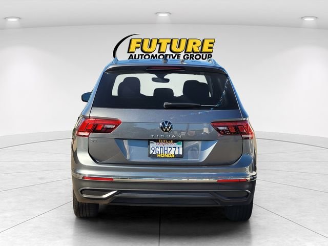 Used 2023 Gray Volkswagen 2.0T SE image 8
