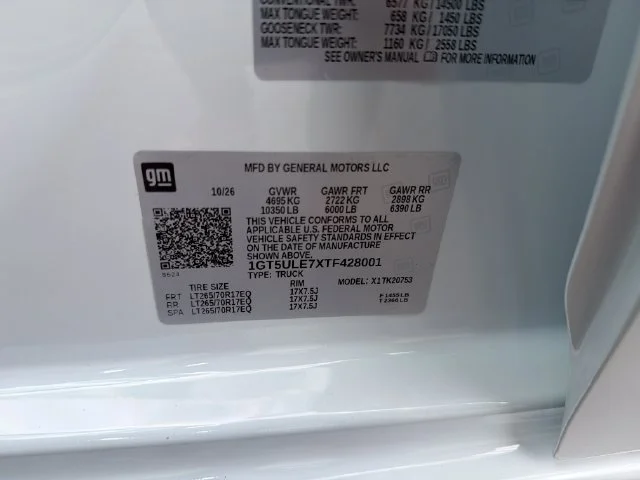 New 2026 Summit White GMC Pro image 31