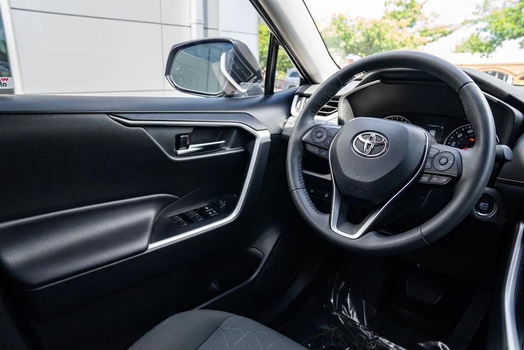 Used 2022 Gray Toyota XLE image 11
