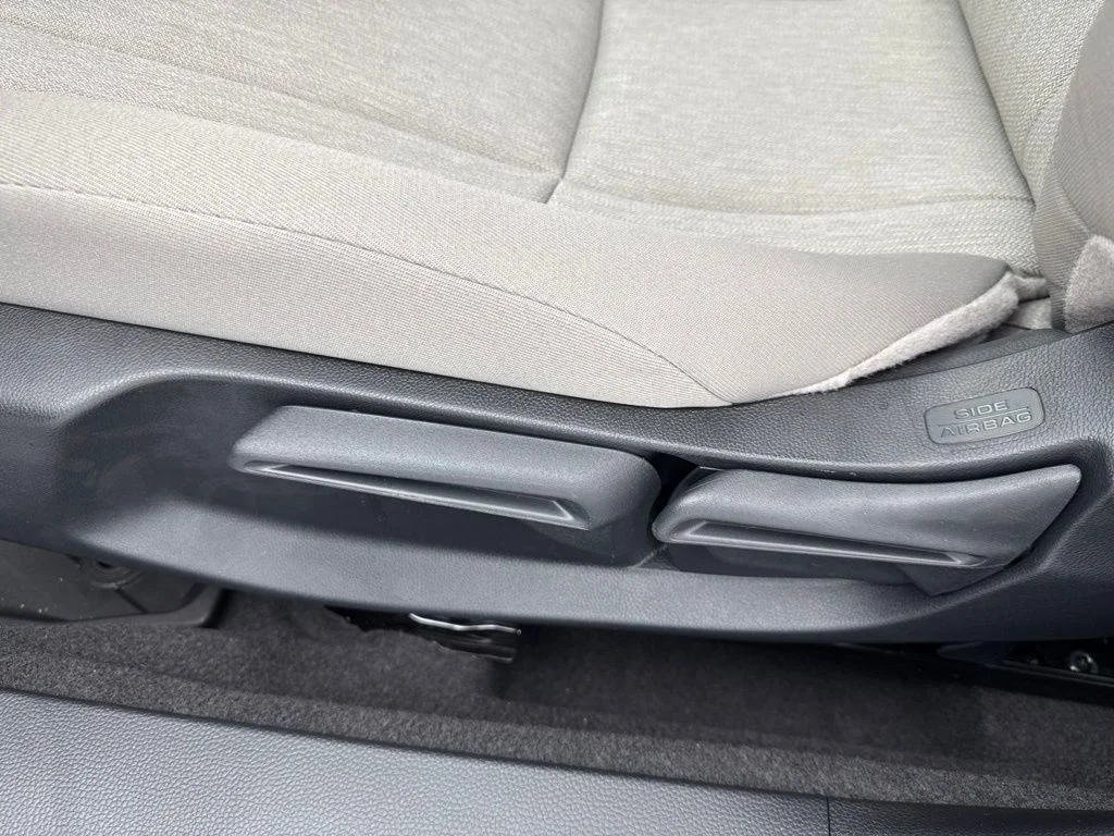 New 2026 Meteorite Gray Metallic Honda LX image 18
