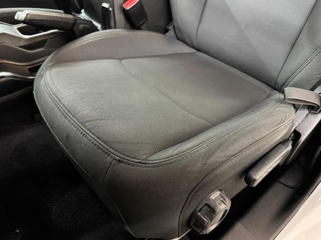 Used 2022 White Jeep Sport image 16