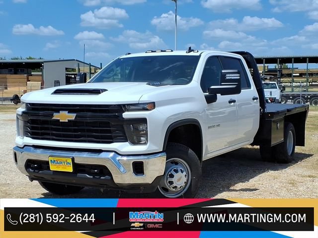 New 2025 Chevrolet Silverado 3500 HD Chassis Cab Work Truck Four Wheel Drive Crew Cab