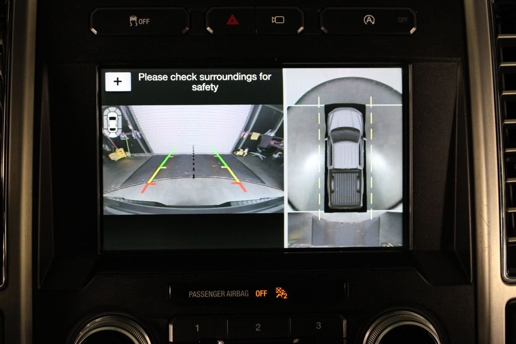 Used 2018 White Ford Platinum image 30