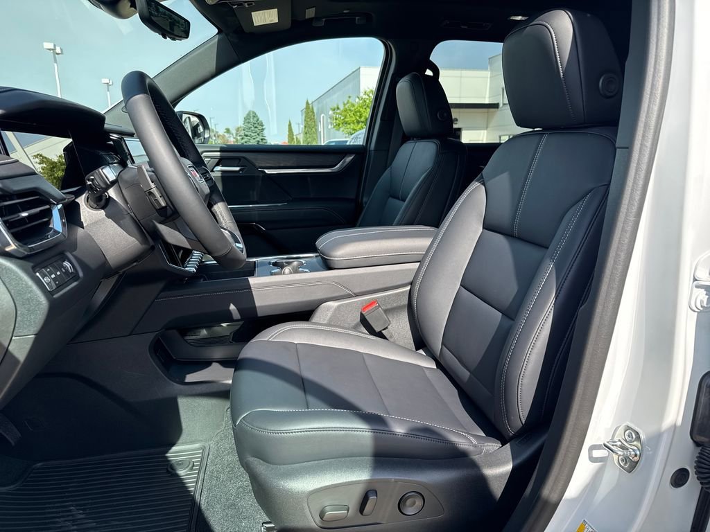 2026 GMC Acadia Elevation - Photo 16