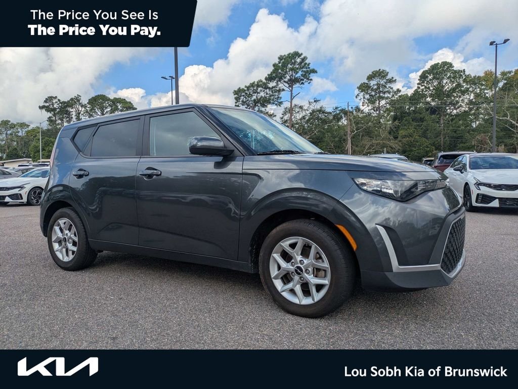2024 Kia Soul LX