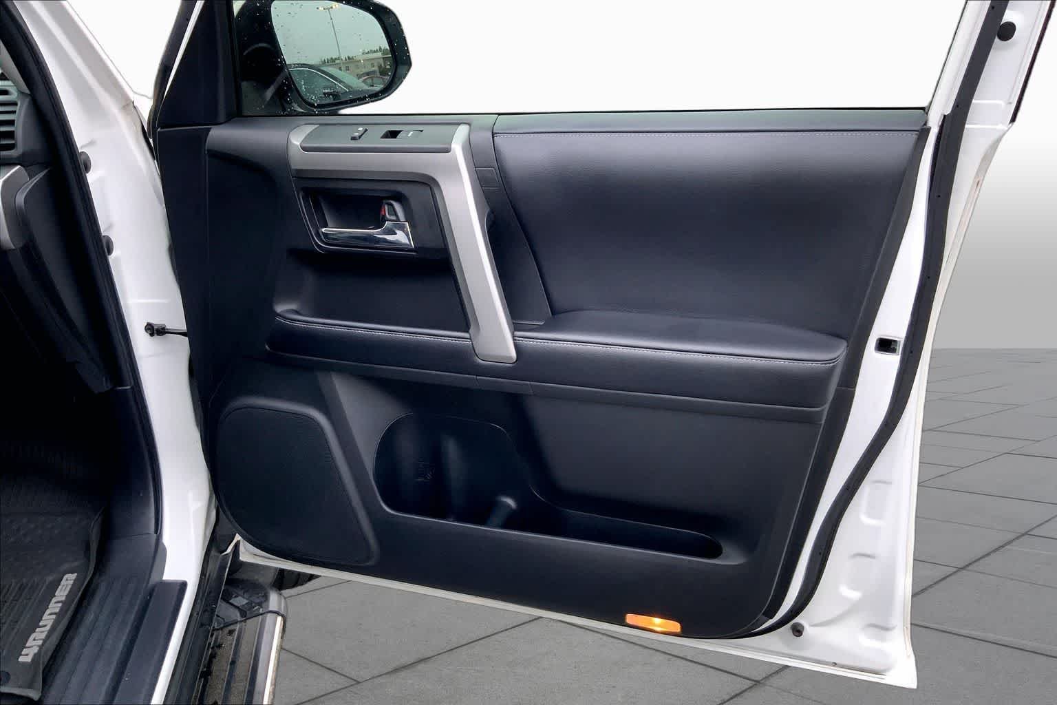 Certified Used 2019 Super White Toyota SR5 Premium image 22