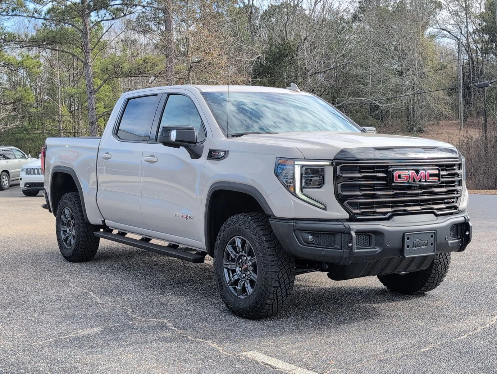 2026 GMC Sierra 1500 AT4X - Photo 8