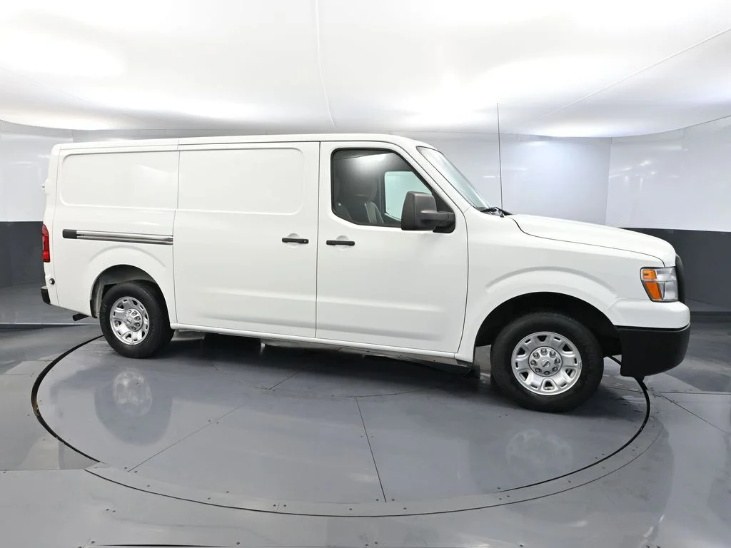 Used 2019 White Nissan SV image 4
