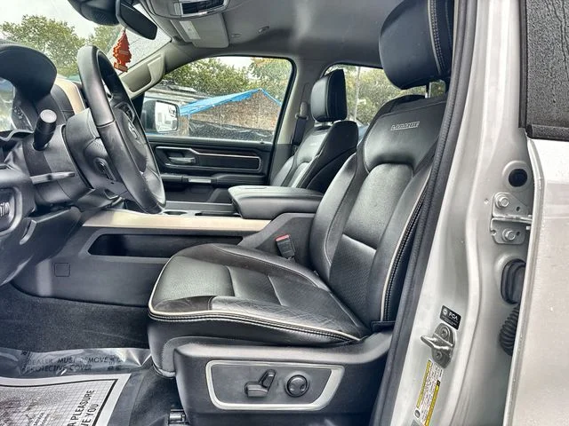 2022 RAM Ram 1500 Pickup Laramie - Photo 11