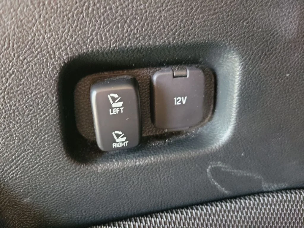 Used 2019 Black Metallic Ford ST image 18