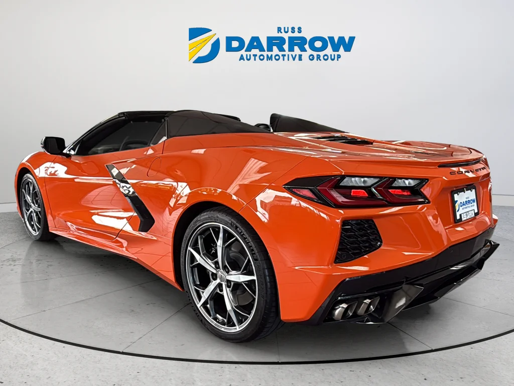 Used 2021 Orange Chevrolet Stingray image 3