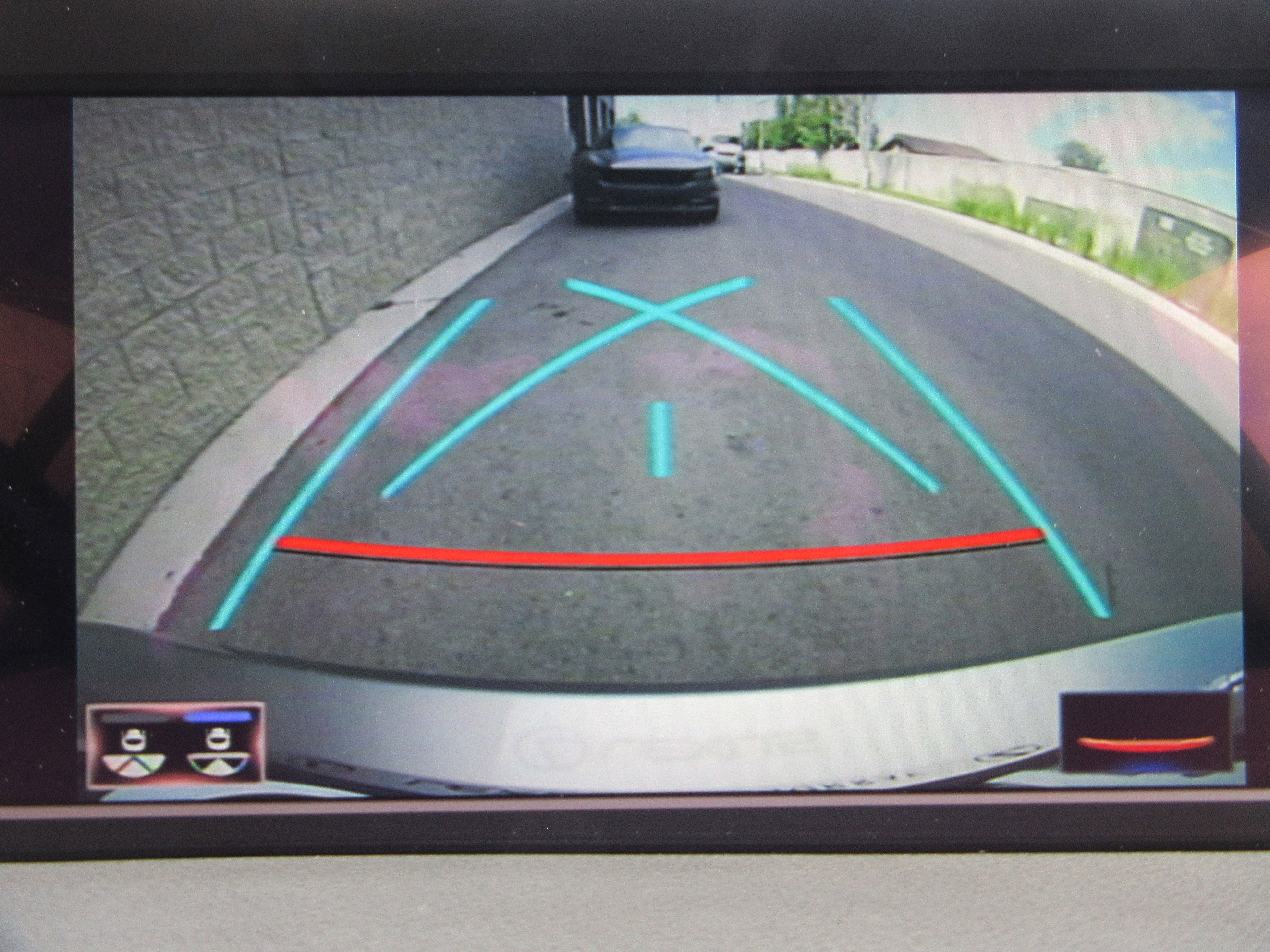 Used 2019 Atomic Silver Lexus 300h image 43