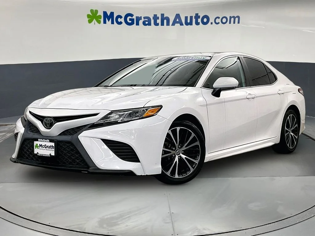 Used 2020 White Toyota SE image 2