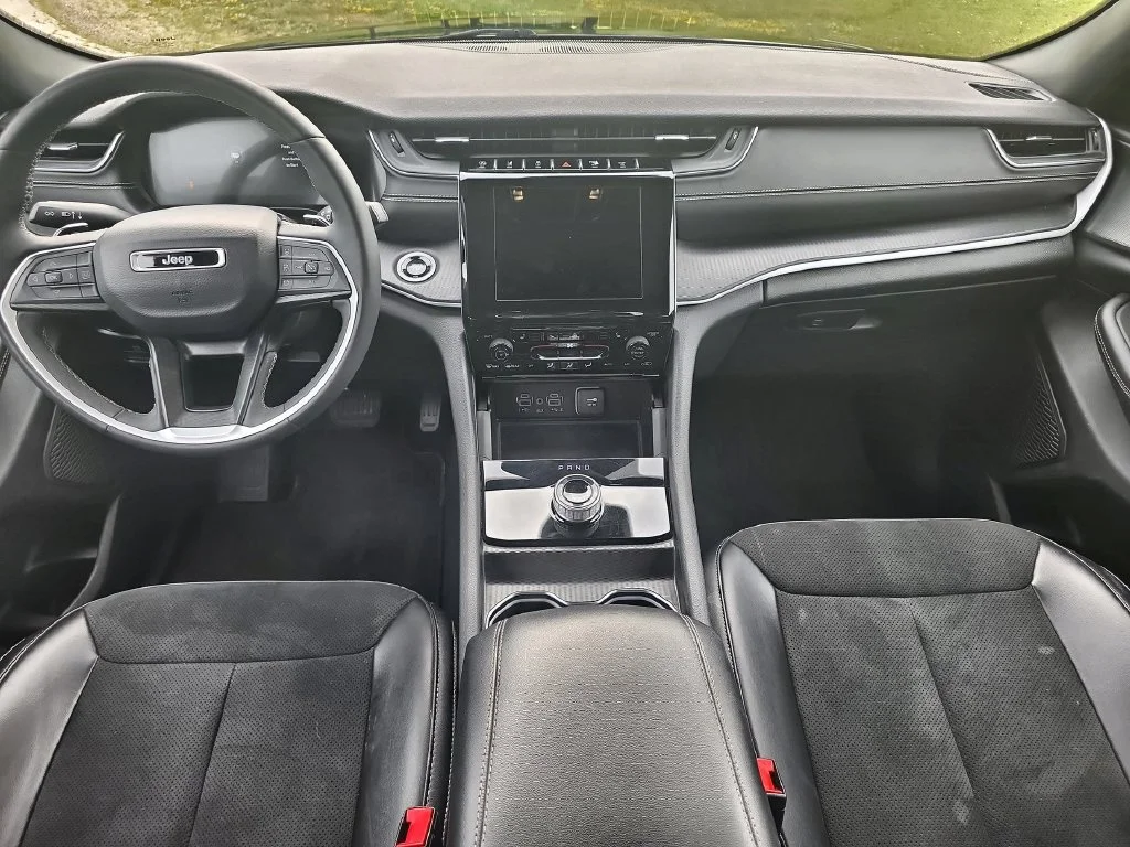 2024 Jeep Grand Cherokee Altitude - Photo 19