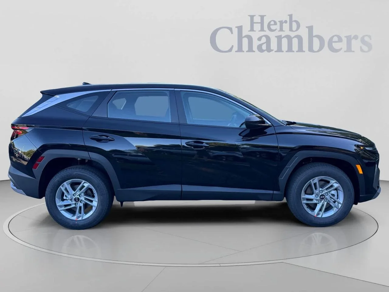 New 2026 Black Hyundai SE AWD image 10