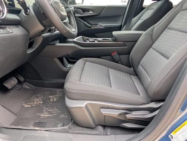 New 2027 Lakeshore Blue Metallic Chevrolet LT image 9