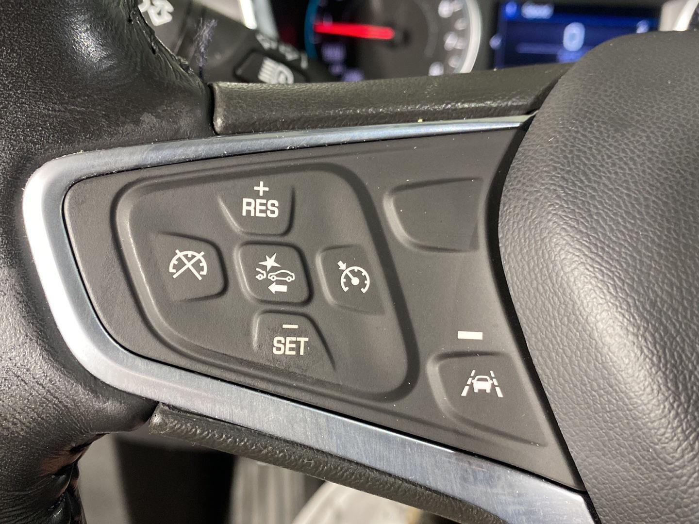 Used 2022 Mosaic Black Metallic Chevrolet LT image 11