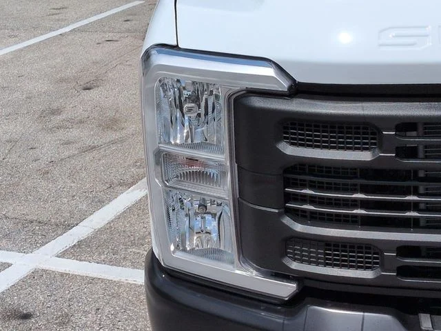 New 2026 Oxford White Ford F-250® XL image 10