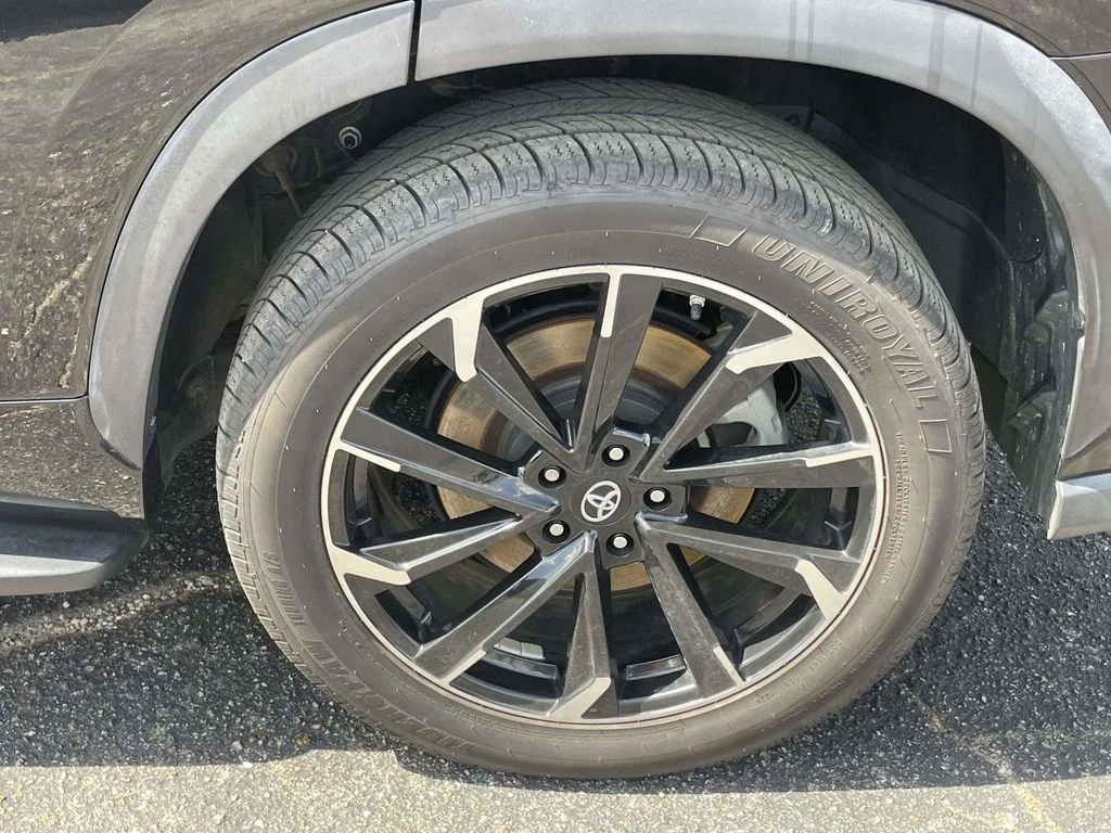 Used 2021 Amber Toyota Limited image 9