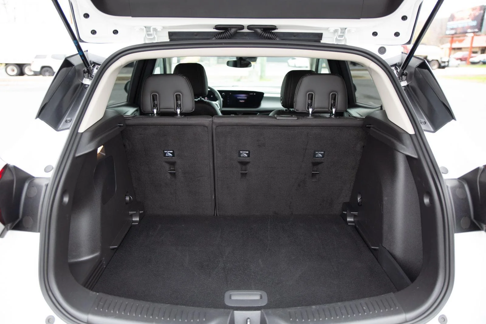 2025 Buick Encore GX Preferred - Photo 13
