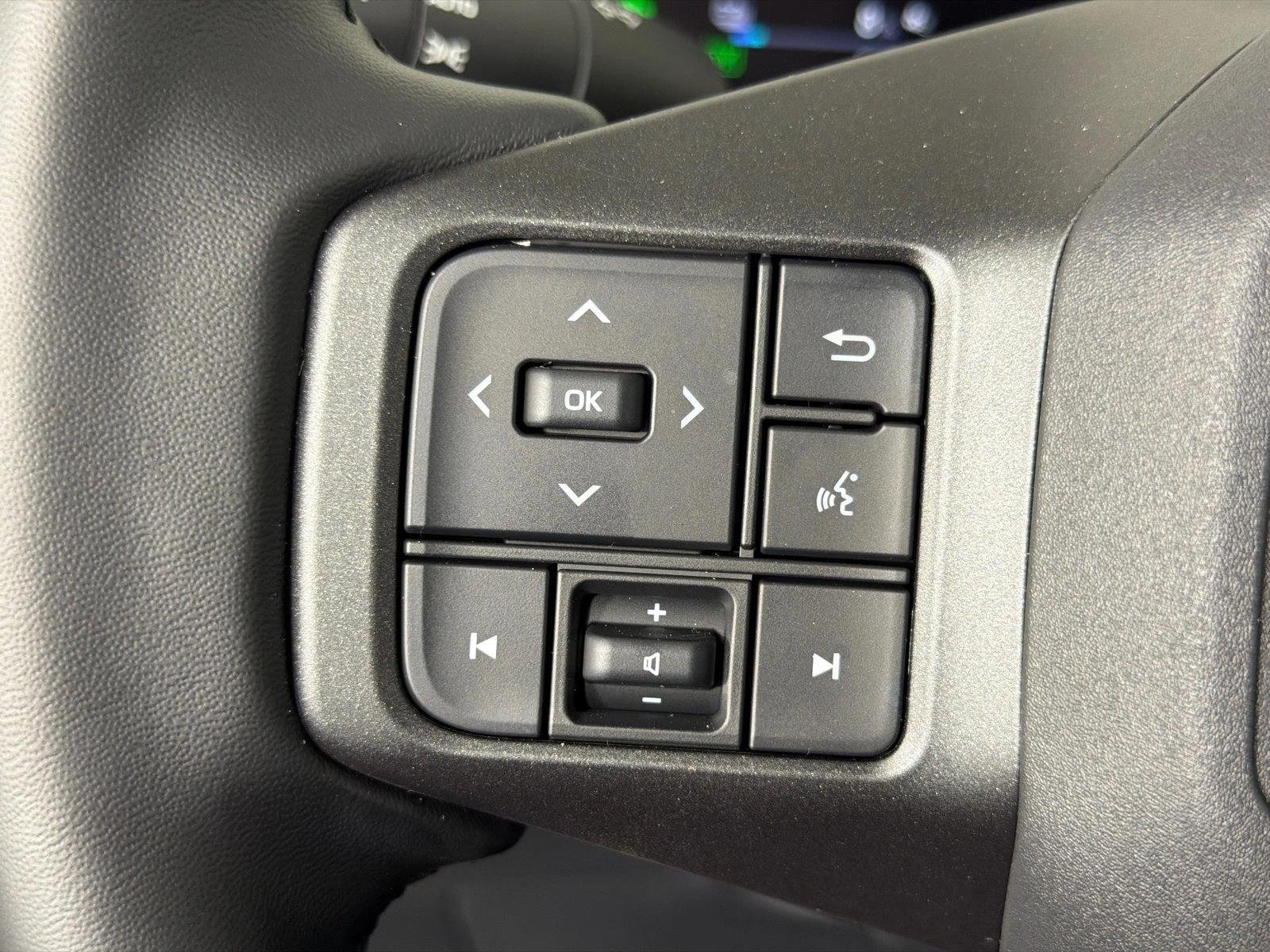 Used 2026 Ice Cap Toyota SE image 24