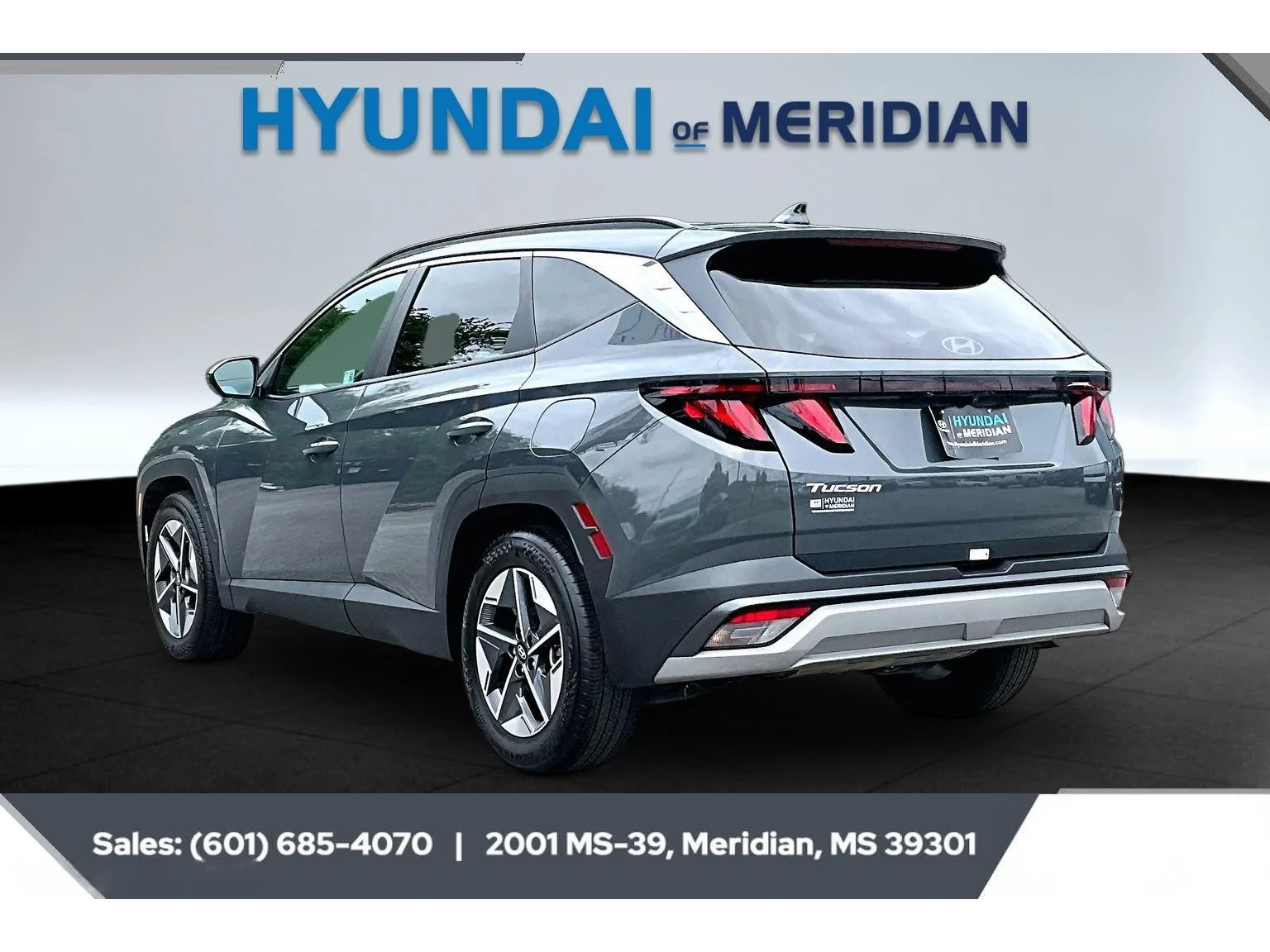 Used 2025 ECOTRONIC GRAY Hyundai SEL image 2