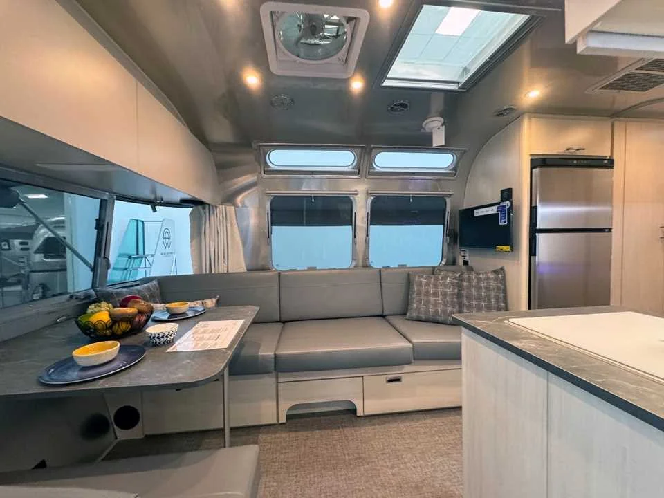 New 2026 SILVER AIRSTREAM  image 16