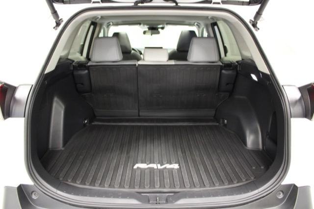 Certified Used 2024 WIND CHILL PEARL Toyota  image 22