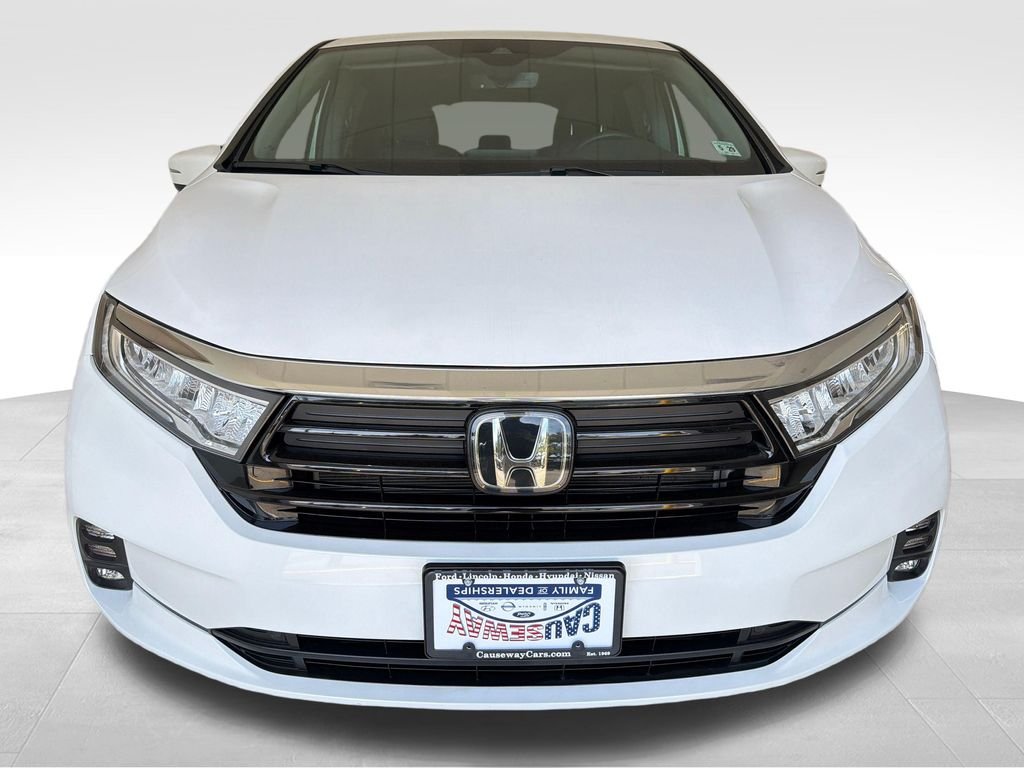 Used 2024  Honda EX-L image 3