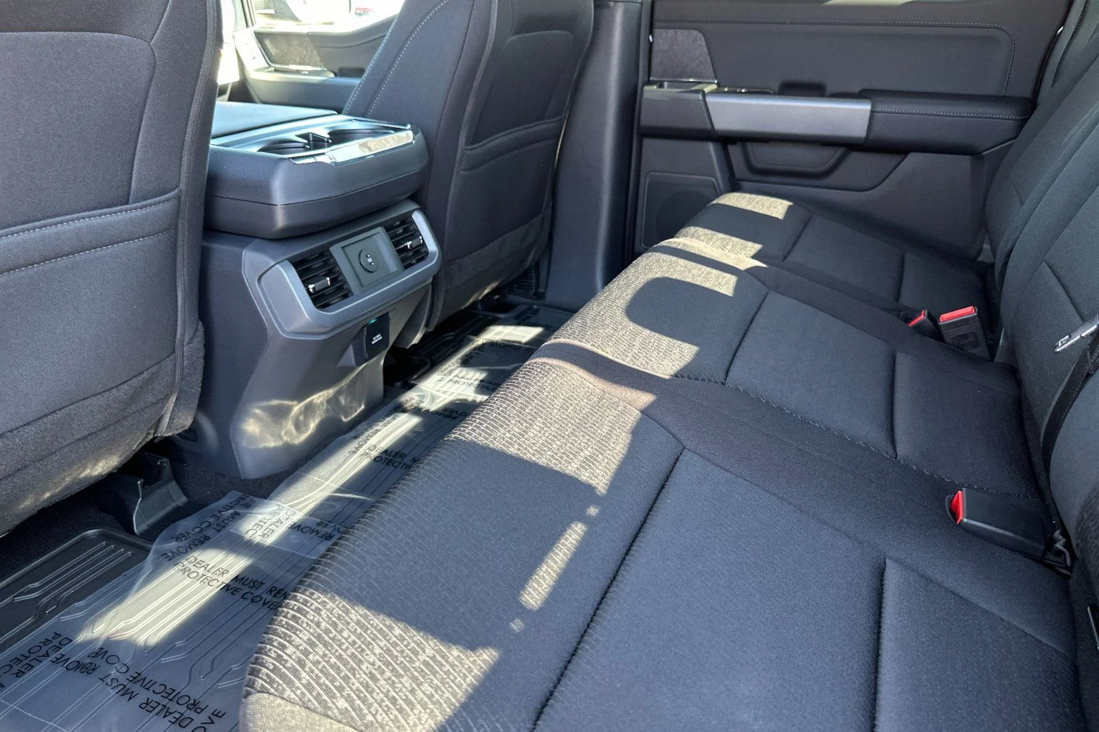 New 2026 Agate Black Metallic Ford XLT image 15