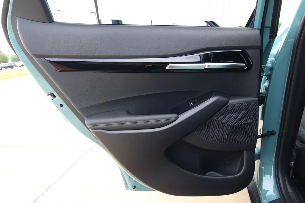 New 2026 Pluton Blue / Black Roof Kia S image 38