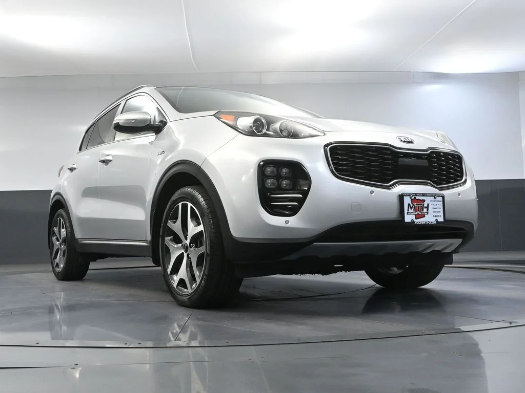 Used 2019 Silver Kia SX image 54