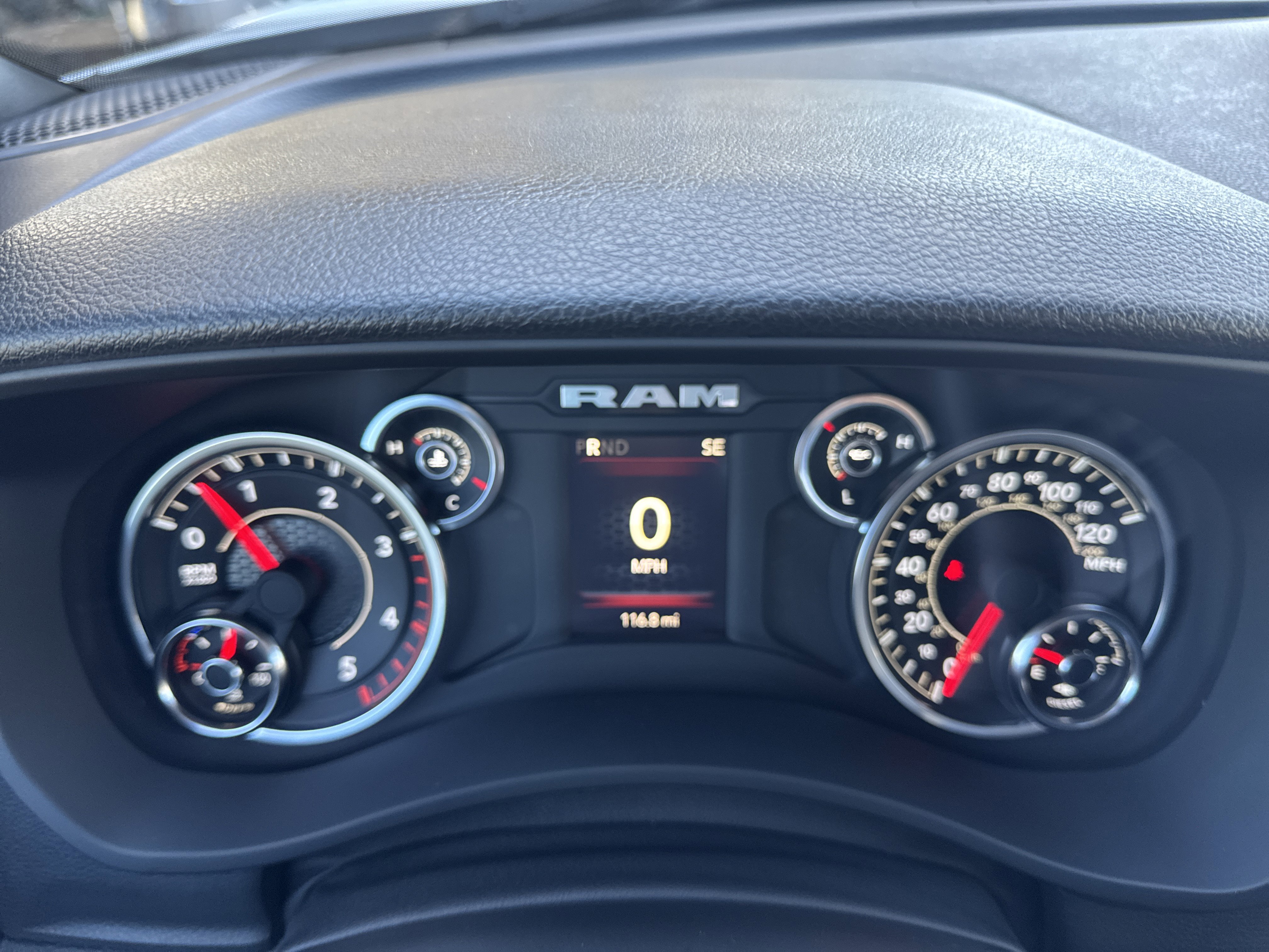 2024 RAM Ram 2500 Pickup Tradesman - Photo 27