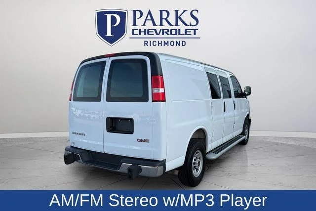 Used 2025 White GMC Work Van image 7