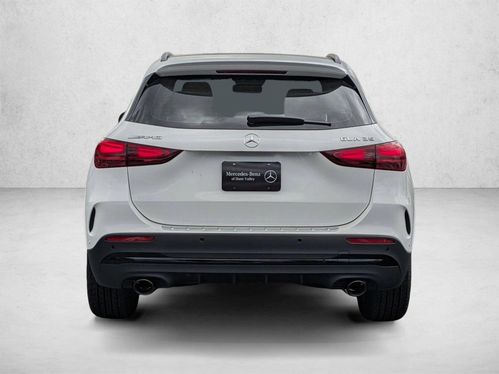 New 2026 Polar White Mercedes-Benz AMG® GLA 35 4MATIC SUV image 8