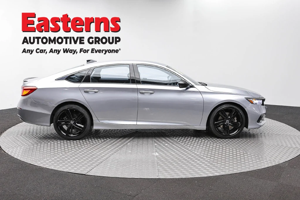 Used 2022 Gray Honda Sport image 4
