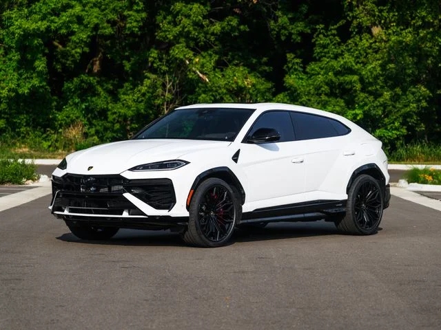 2025 Lamborghini Urus SE