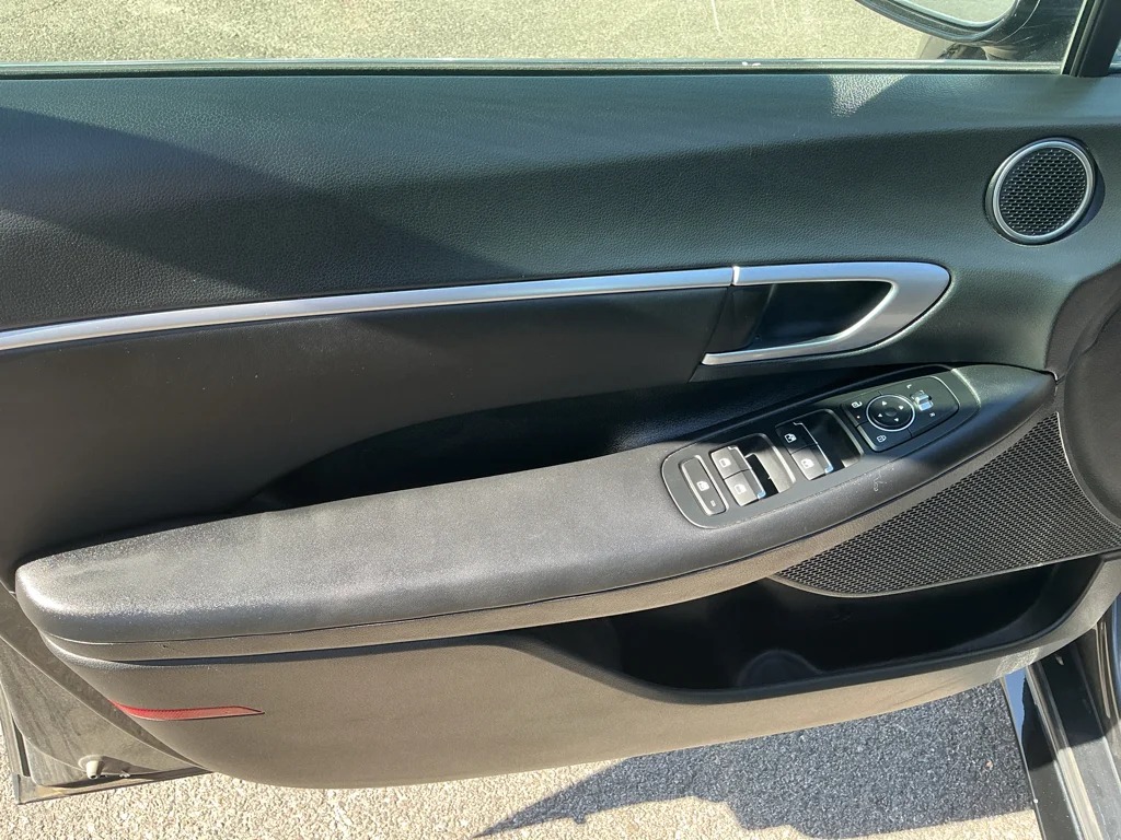 Used 2024 Portofino Gray Hyundai SEL image 10
