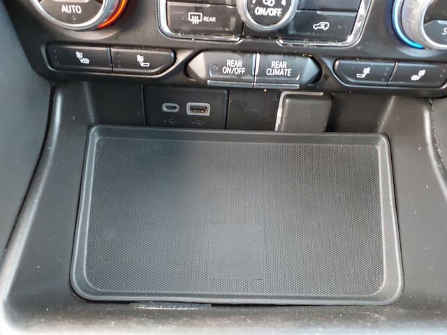Used 2021 Black Chevrolet Z71 image 28