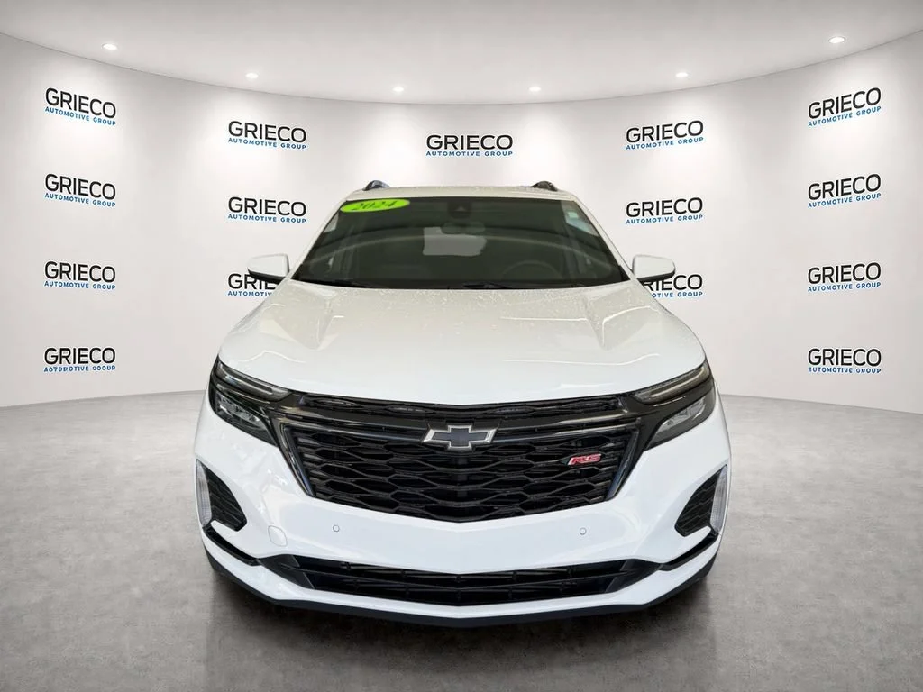 Used 2024 Summit White Chevrolet RS image 2
