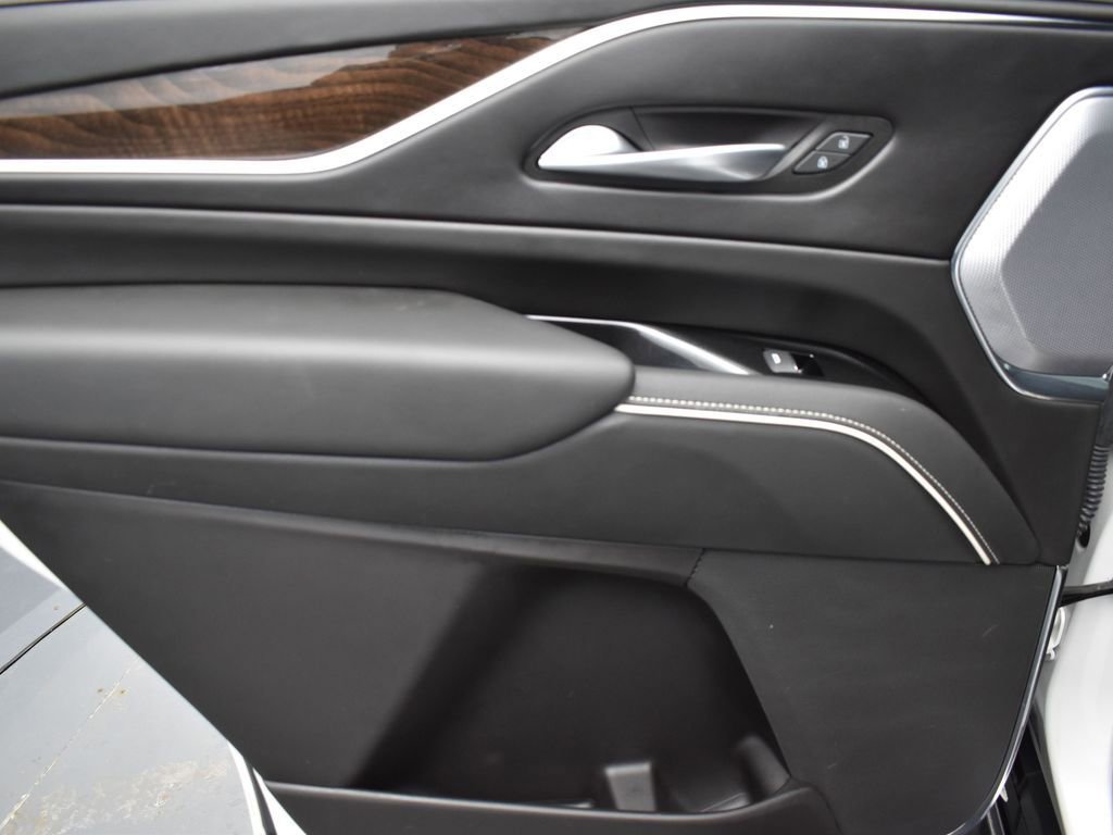2023 CADILLAC ESCALADE - Image 25