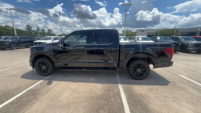 New 2026 Agate Black Metallic Ford XLT image 8